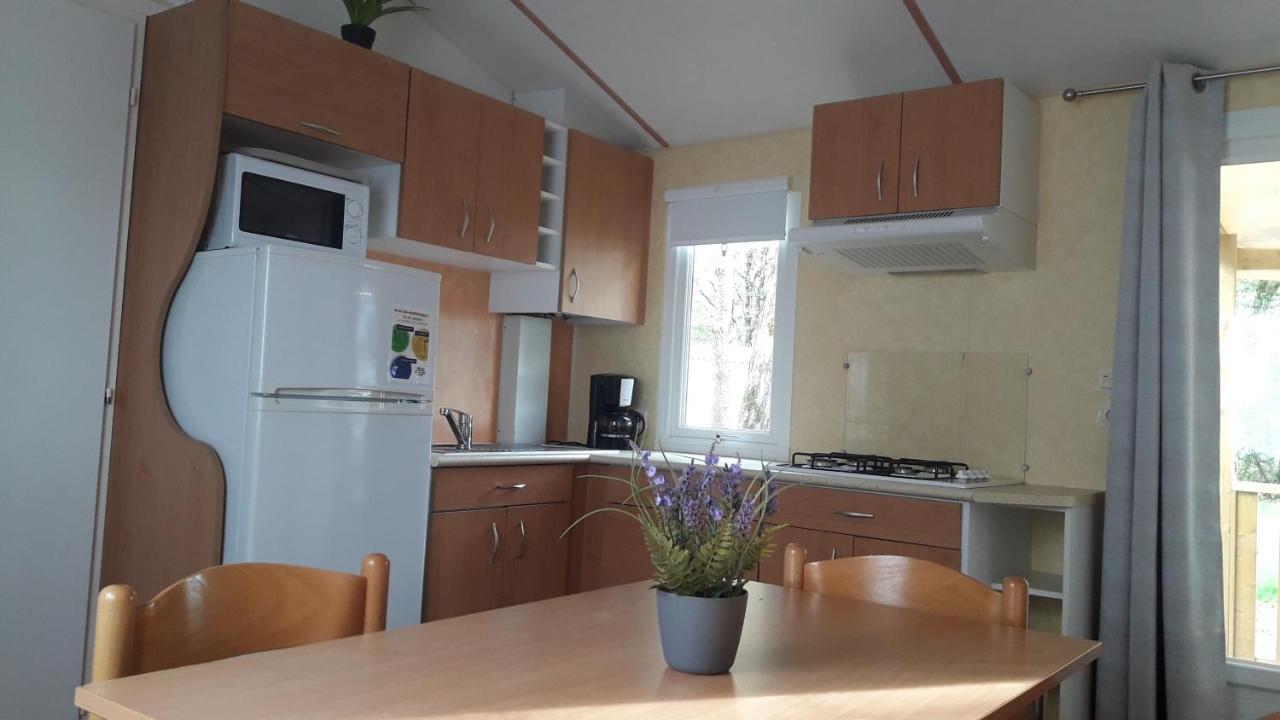 La Boissiere-de-Montaigu Mobil Home Camping 3*** Piscine Chauffee מראה חיצוני תמונה