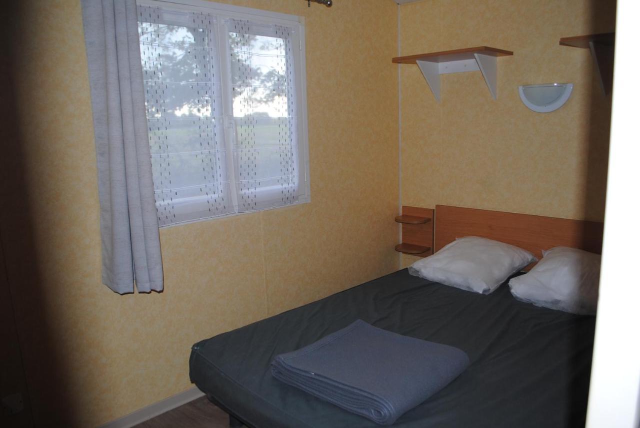 La Boissiere-de-Montaigu Mobil Home Camping 3*** Piscine Chauffee מראה חיצוני תמונה