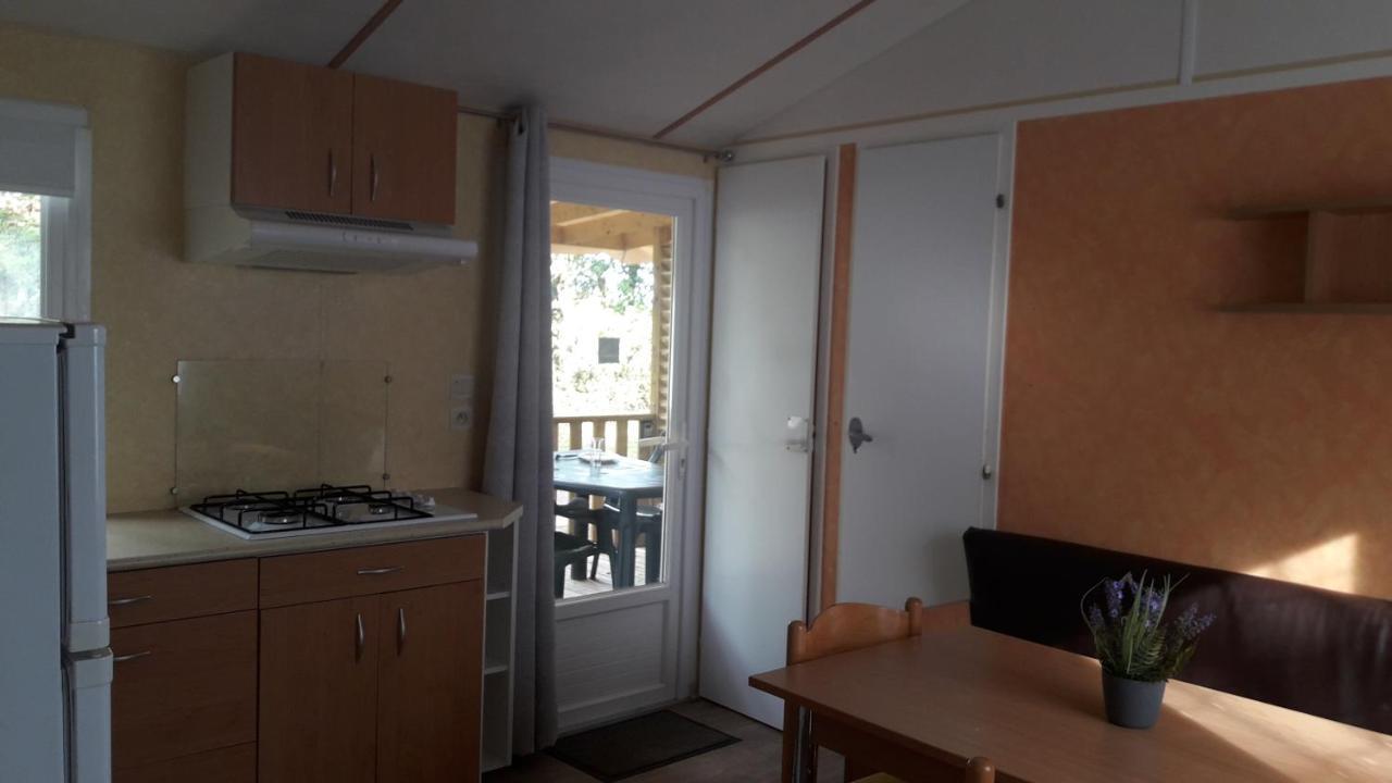 La Boissiere-de-Montaigu Mobil Home Camping 3*** Piscine Chauffee מראה חיצוני תמונה